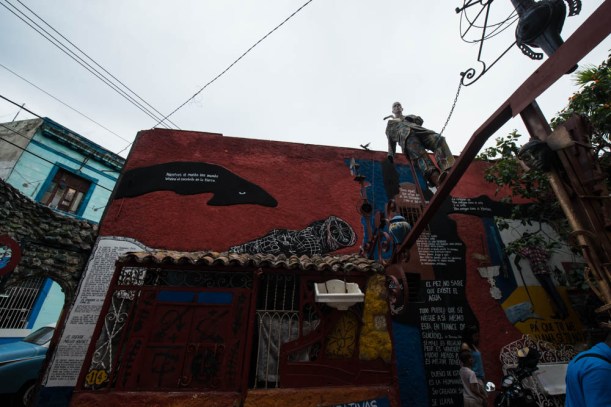 This art ally also happened to be where all the kids that were professional panhandlers hung out. They had all the English lines that tug on the heart strings. It's only that they parroted them off in a way that let me know their words have had long practice. 